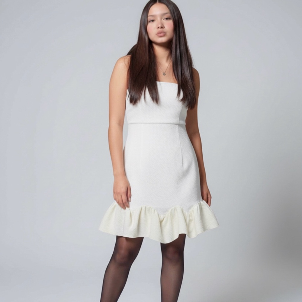 Chic White Ruffle Hem Mini Dress